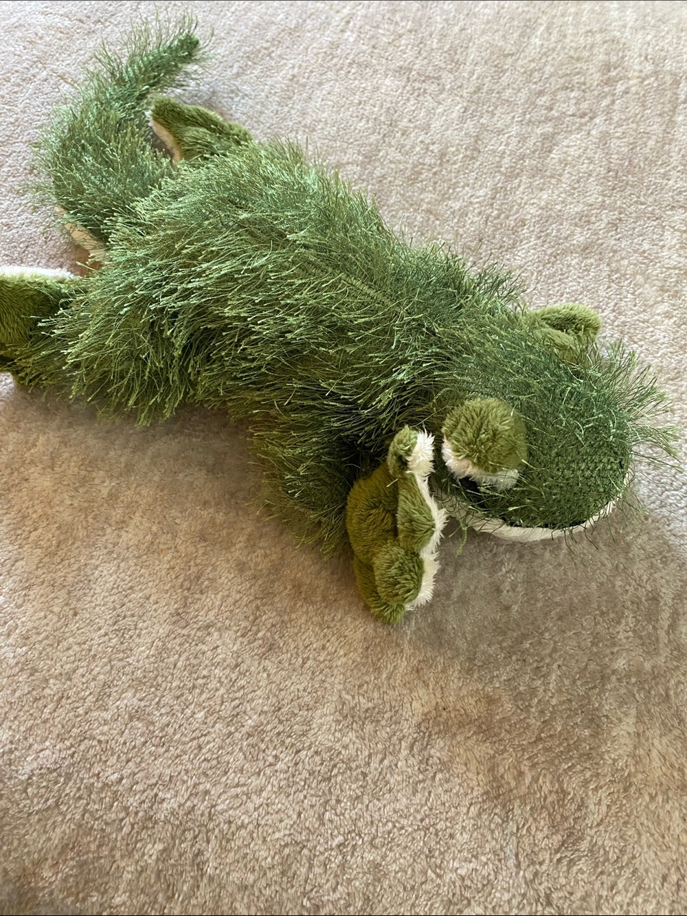 Ganz Webkinz Lil’Kinz Gecko distinctive shaggy green & white fur. Collectible
